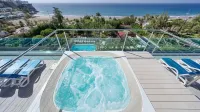 Bull Costa Canaria & Spa - Only Adults - Hot Tub