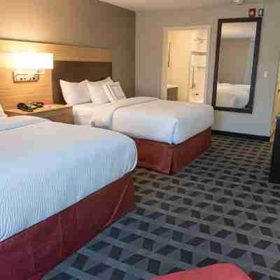 TownePlace Suites Battle Creek Rooms