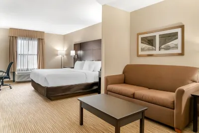 Quality Inn & Suites Hotels near Jeff's Bait & Tackle