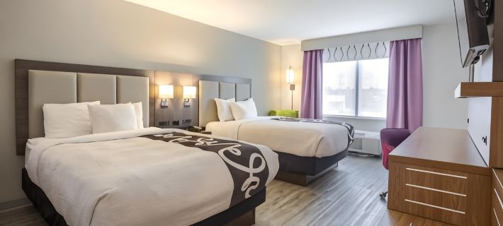 La Quinta Inn & Suites by Wyndham Mobile Hotels in Mobile