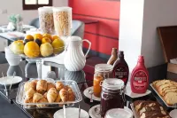 Aleph Boutique Hotel - breakfast