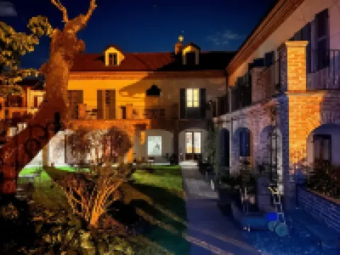 Locanda dell'Orso Bevitore Hotels in 