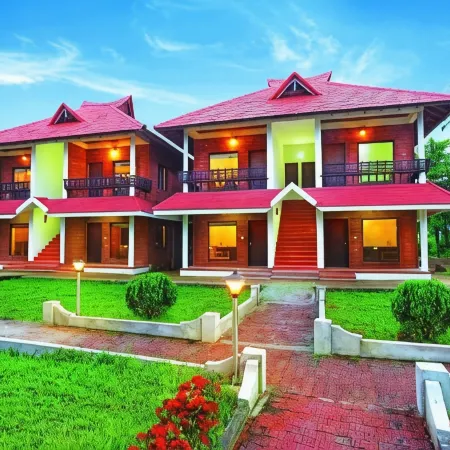 Goldfield Club & Lake Resort, Kumarakom