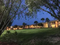 ロードウェイ イン クレルモント ノース