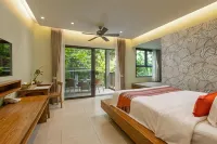 Khaolak Wanaburee Resort Hotels in Takua Pa District