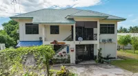 Poni Homestay - Bãi biển