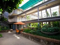 Pacific Marina Inn Отели рядом с достопримечательностью «Музей Байшоп»