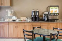Super 8 by Wyndham Dauphin Hotels in Dauphin