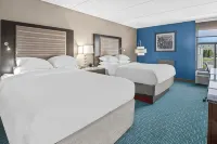 DoubleTree by Hilton Roseville Minneapolis Hotels in Roseville