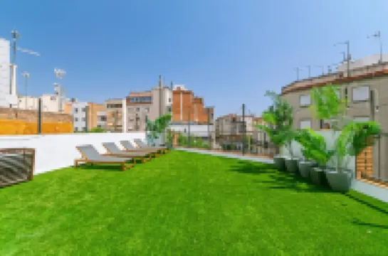 Livinn House - Self Check IN Hotels near L'Hospitalet de Llobregat