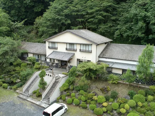 Kawasho Ryokan 清川村住宿飯店