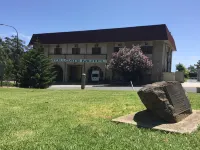 Tollgate Motel マウント・ロフティ・ボタニック・ガーデン周辺のホテル