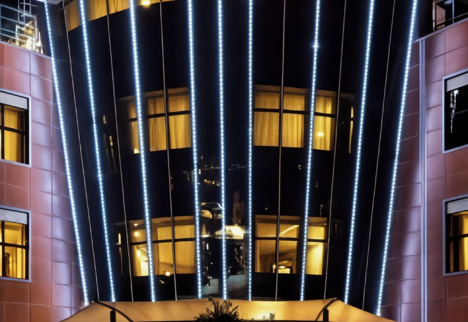 2. 힐튼 가든 인 ..