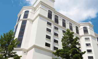 Mulberry, a Wyndham Hotel