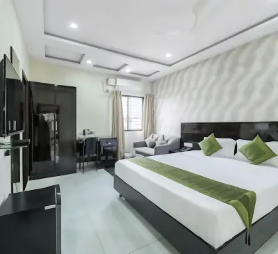 Treebo Greenwood Premier Suites, Old Airport Road Các khách sạn gần Shiv Mandir Temple