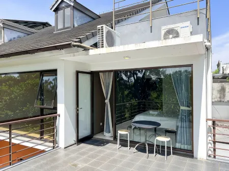 Villa Dago Bandung Family Only (Amethyst PG-28) with Private Pool Отели рядом с достопримечательностью «Dago Pakar Water Fall»