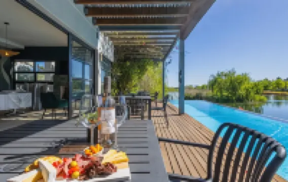 Ladybird Boutique Hotel at Kanonkop