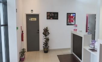 Ibis Oran les Falaises