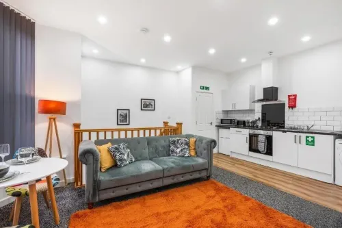 Top Hat - 1 Bed Apartment