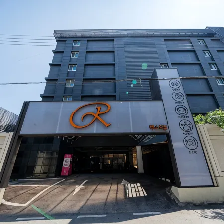 Rex Hotel