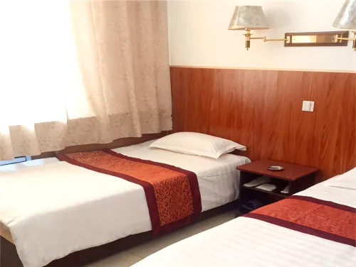 Shihezi Huaxi Hotel