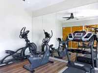 Fullroom 77 Srinakarin Hotels near Mega Bangna