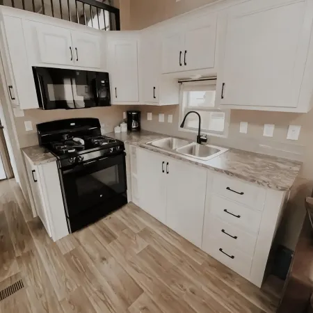 Rhody House- A Tiny Home Experience in Downtown Forks!