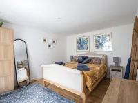 A charming cottage in the heart of Ballater, with a beautiful & modern interior Hotels in Ballater