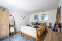 A charming cottage in the heart of Ballater, with a beautiful & modern interior