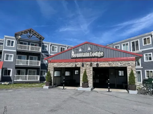 ML 304 2-bedroom, 2-bath, Ski In/Ski-Out Condo Sleeps 8