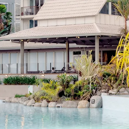 Novotel Cairns Oasis Resort