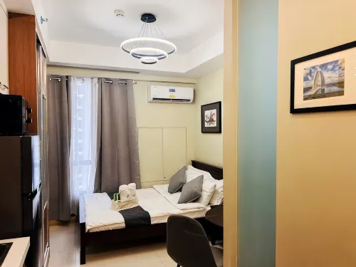 Citispace 1BR Suite at Sunshine100 Near BGC #SS05