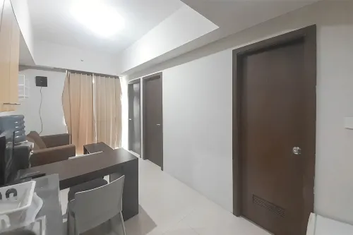 Simple Look 2BR Apartment near Universities at Skyland City Jatinangor By Travelio - Bintang 3