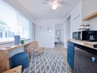Old Palm Springs Style Apartment! - Apartments