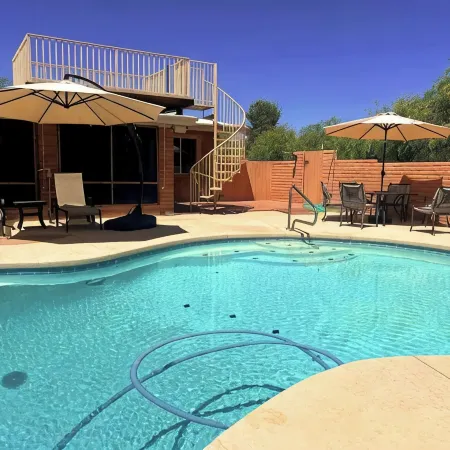 Desert Escape with Pool, Hot Tub & Mountain Views