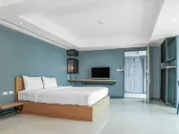 Nora LakeView Hotels near Reggae Pub Ko Samui