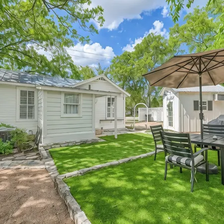 Charming Cottage Near Main with Patio&FirePit!!