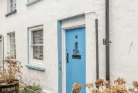 4 Evans Terrace Beautiful Cottage in the heart of Aberdovey! Free parking permit