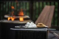 Mountain View Retreat w/ Hot Tub, Theater, and Gym