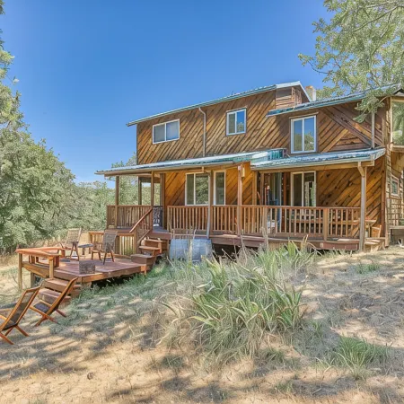 Cozy Cabin "Hygge" Getaway- Explore the Gorge