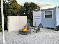 Containing Luxury in Jensen Beach-Sandollar