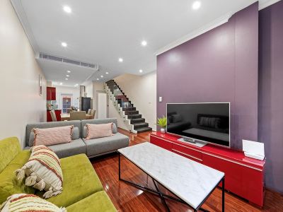 Comforting 2BR House/FishMarket&Casino-3 mins walk