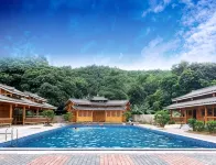 Dongxing Luming Mountain Villa (Beilun Estuary Nature Reserve) - สระว่ายน้ำแบบอินฟินิตี้