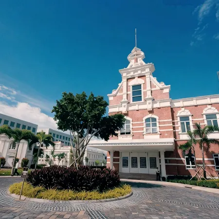 BGC Mckinley City Center Apartments