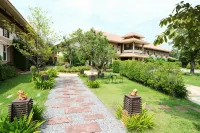 น่านบูติคโฮเทล / Nan Boutique Hotel - บริการรถรับส่ง