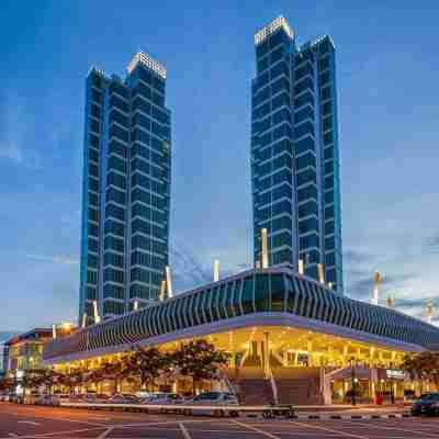 Maritime Suites Holiday Rental @ George Town Hotel Exterior