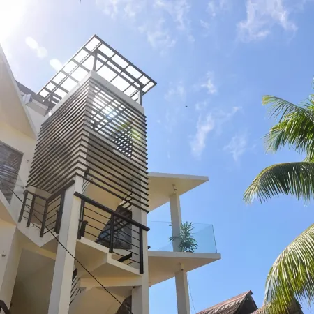 Boracay White Coral Hotel