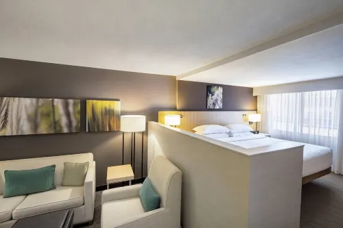 Delta Hotels Winnipeg - Boutique