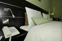 Aldar Hotel