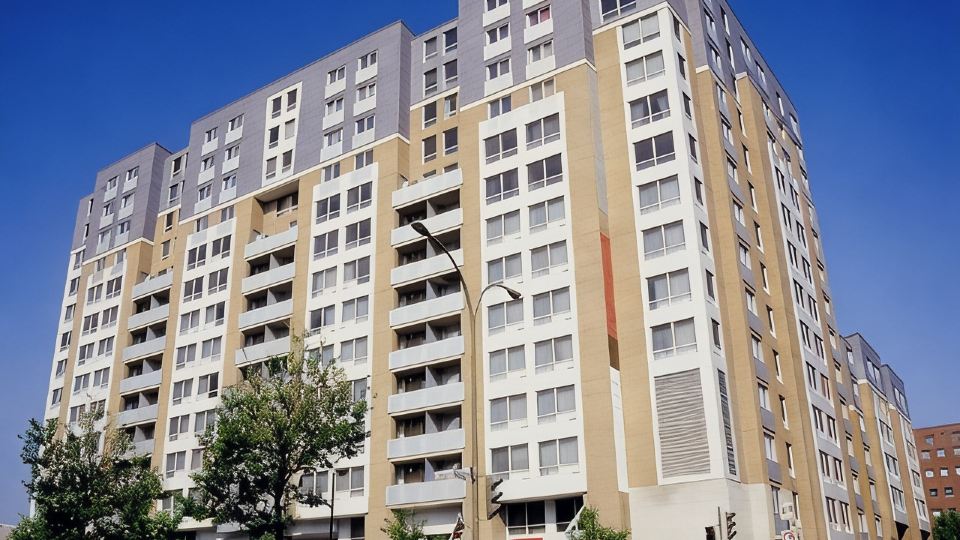 Hotel Faubourg Montreal Centre-Ville Downtown